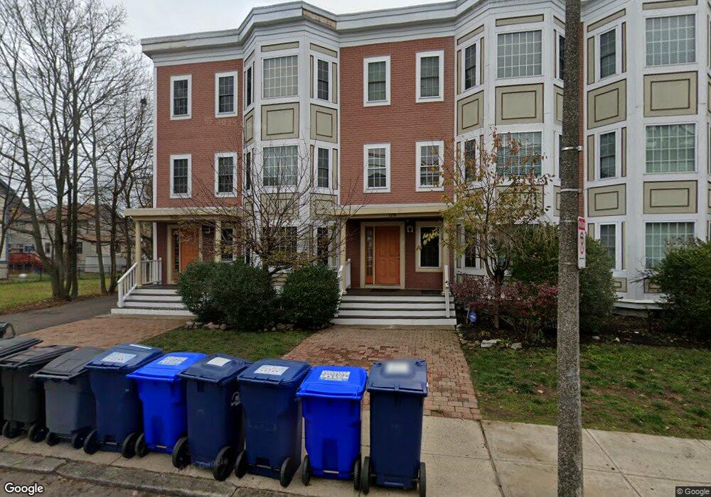 174 Magnolia St unit 2, Dorchester, MA 02125 - photo 1