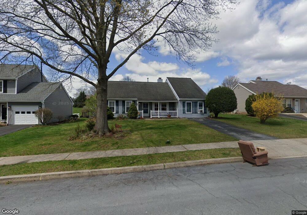 2012 Quail Hollow Dr, Reading, PA 19606 - photo 1