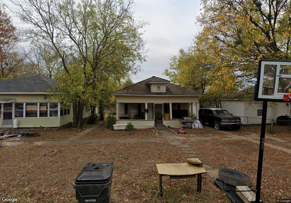 509 W Cummings St, Henryetta, OK 74437 - photo 1