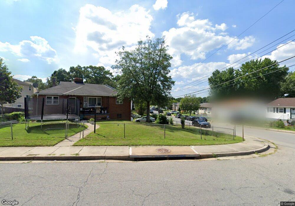 2204 E Marlboro Ave, Hyattsville, MD 20785 - photo 1