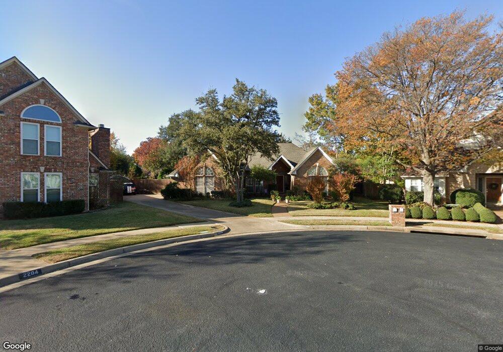 2200 Golden Gate Cir, Bedford, TX 76021 - photo 1