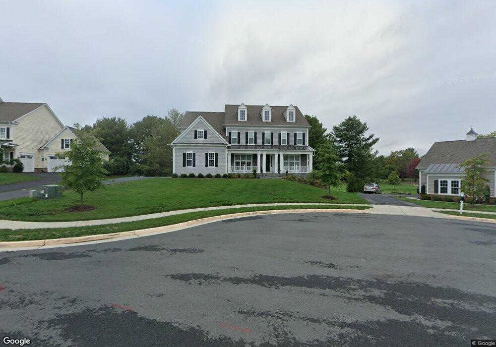 221 Ball Ct, Purcellville, VA 20132 - photo 1