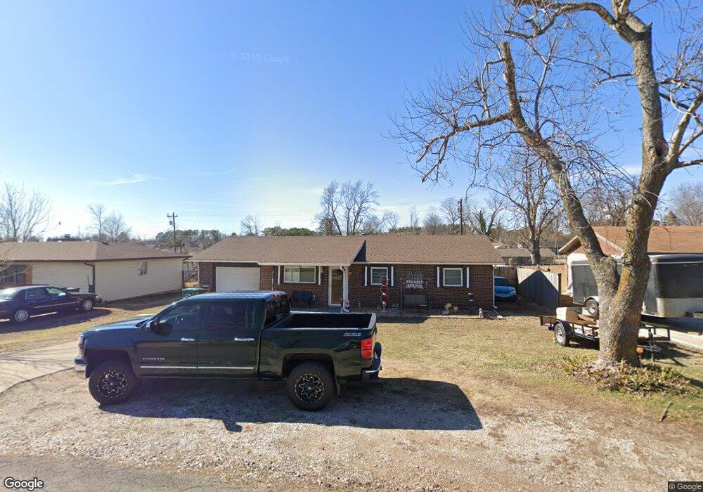 1824 Craig Cir, Rogers, AR 72758 - photo 1