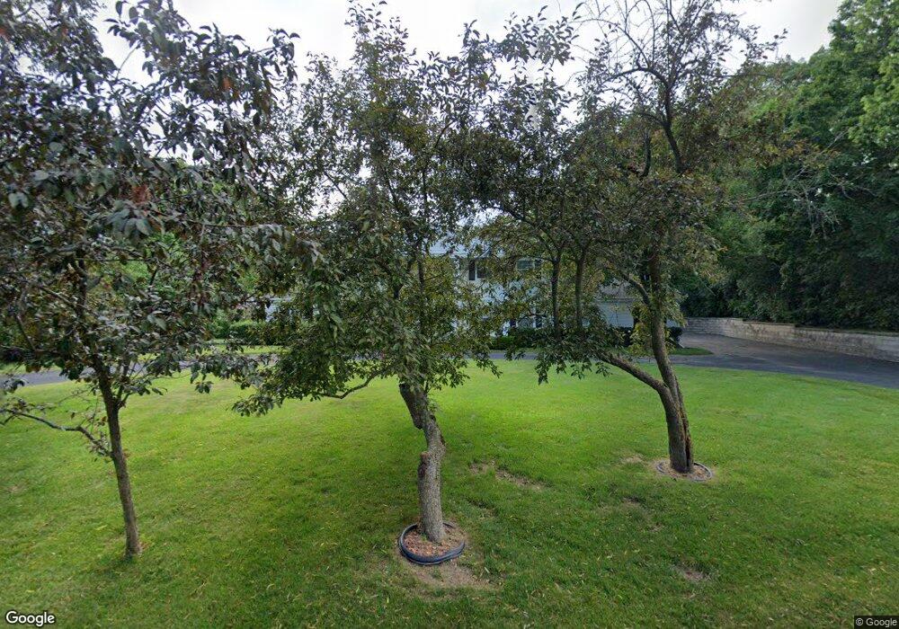 1895 Elm Tree Rd, Elm Grove, WI 53122 - photo 1