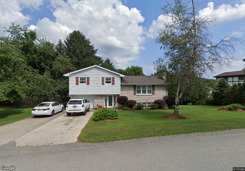 692 Stutzman Rd, Indiana, PA 15701 - photo 1