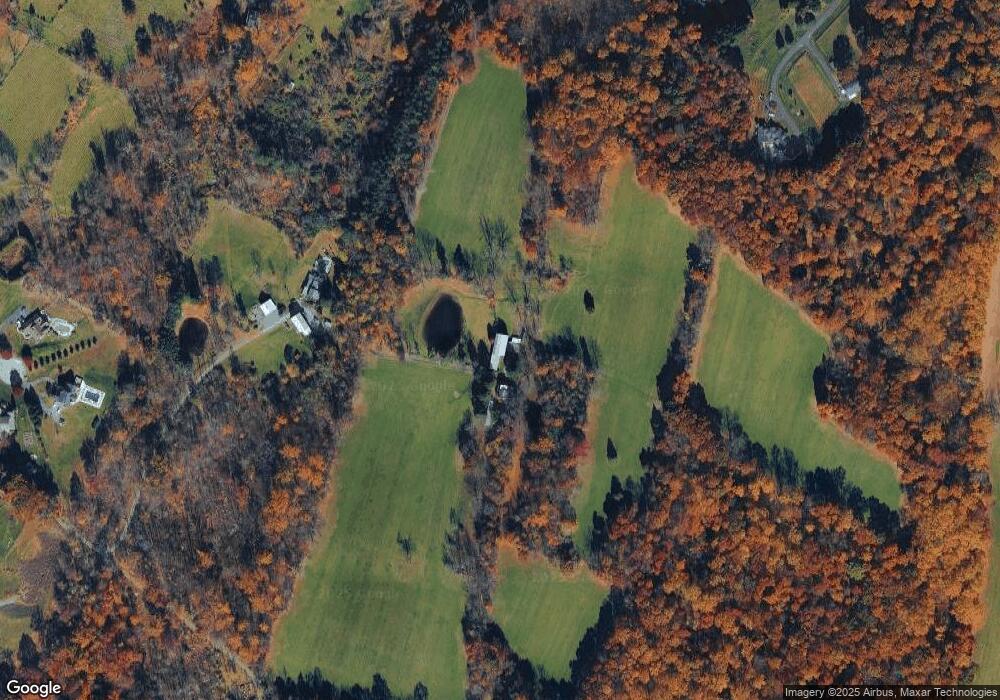 3852 Kozy Korner Rd, Center Valley, PA 18034 - photo 1