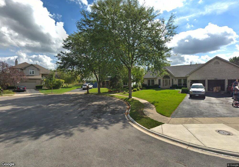 851 Hackberry Ln, Algonquin, IL 60102 - photo 1