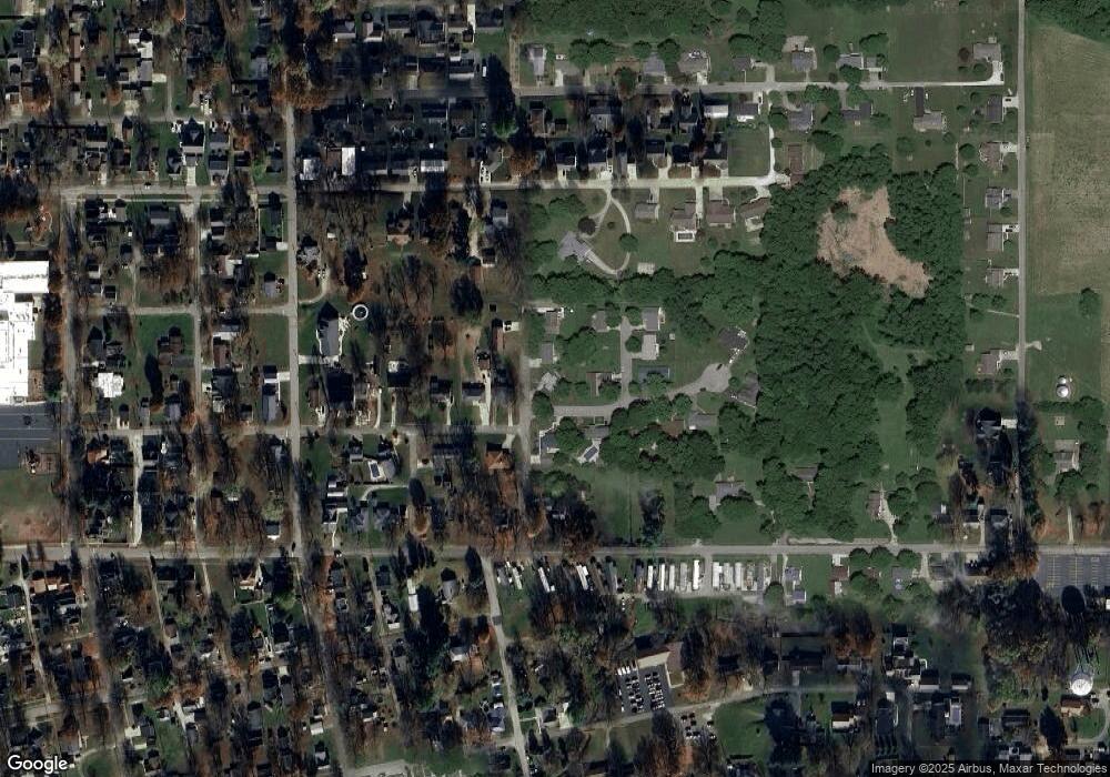 1000 10th St, Covington, IN 47932 - photo 1