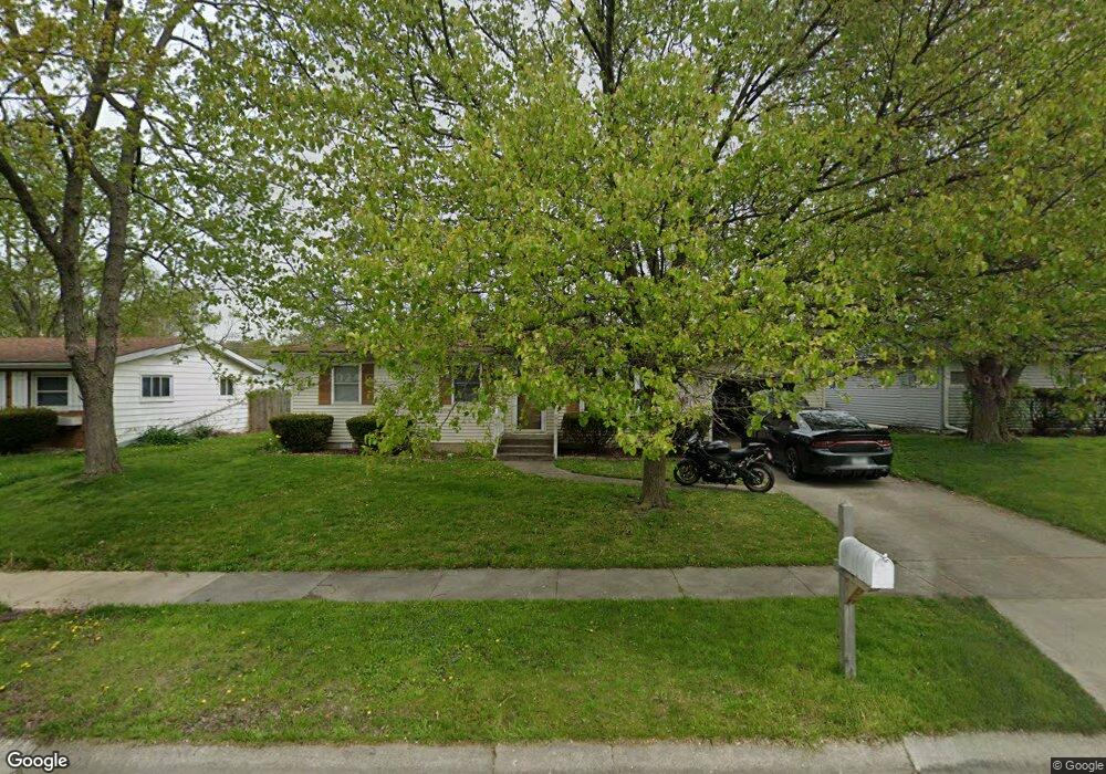 332 Bluebird Ave, Crown Point, IN 46307 - photo 1