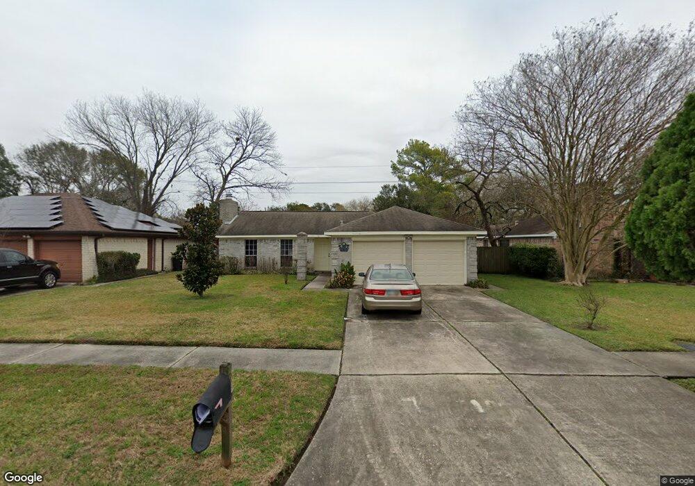 10906 Mackenzie Dr, Houston, TX 77086 - photo 1
