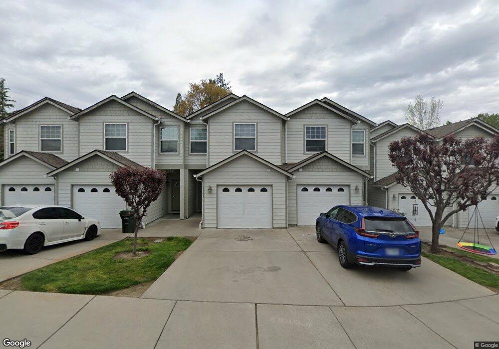 1190 SW Lafayette Dr, Grants Pass, OR 97527 - photo 1