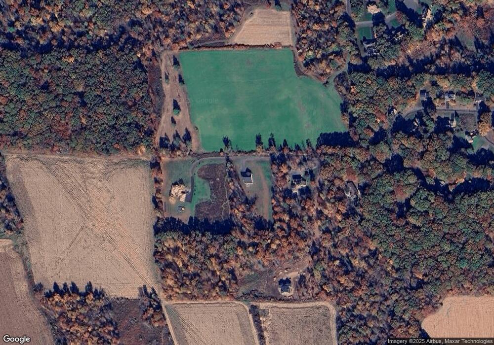 4 Hawks Nest Trail, Ellington, CT 06029 - photo 1