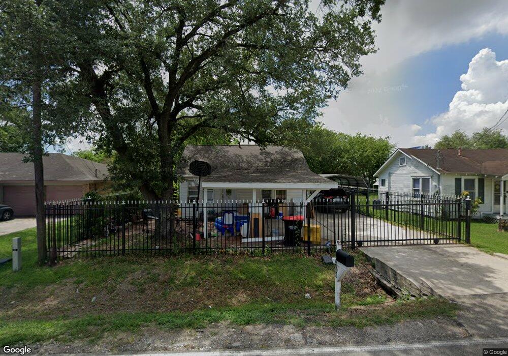 14330 Muscatine St, Houston, TX 77015 - photo 1