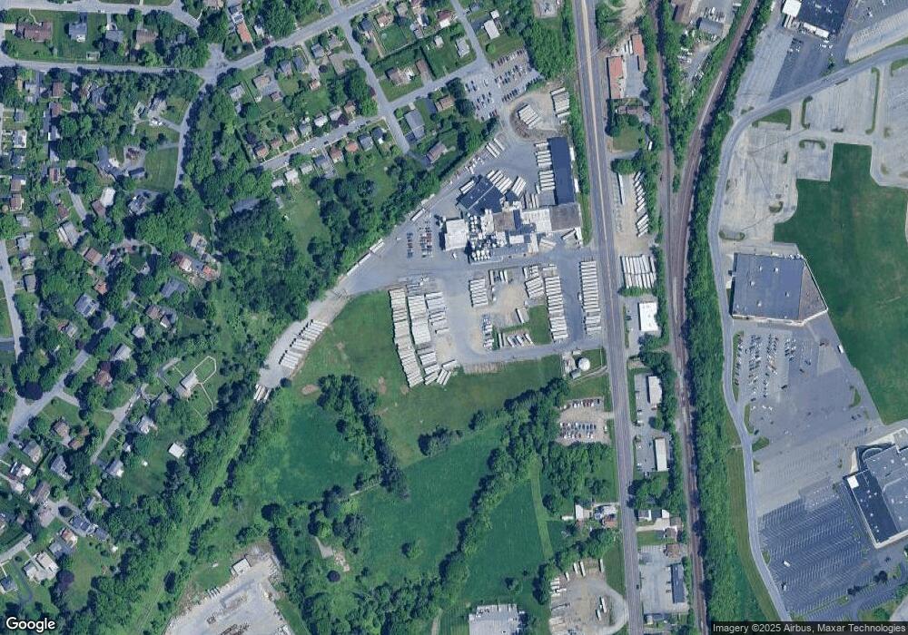 111 Lincoln Ave, Reading, PA 19605 - photo 1