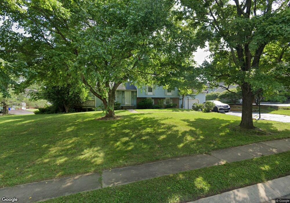 5594 Hunting Horn Dr, Ellicott City, MD 21043 - photo 1