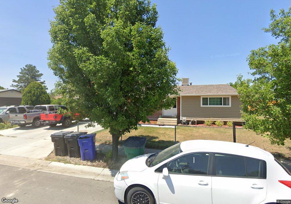 7530 S 2800 W, West Jordan, UT 84084 - photo 1