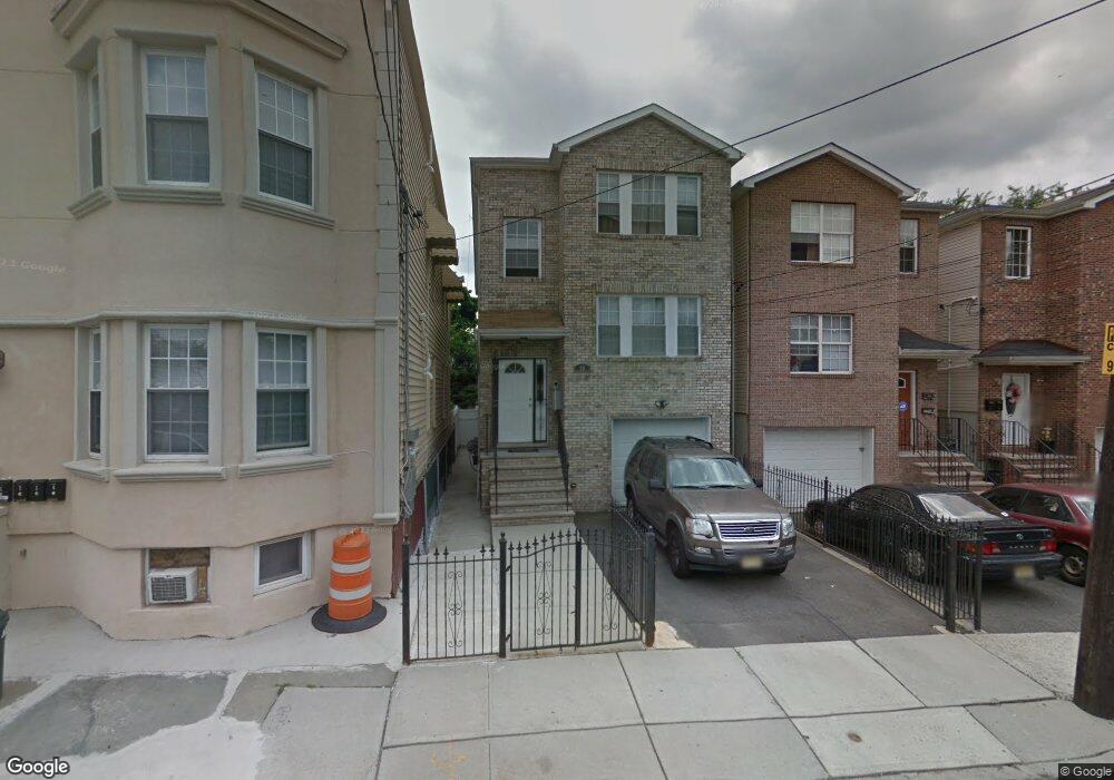 18 Dassing Ave, Newark, NJ 07106 - photo 1