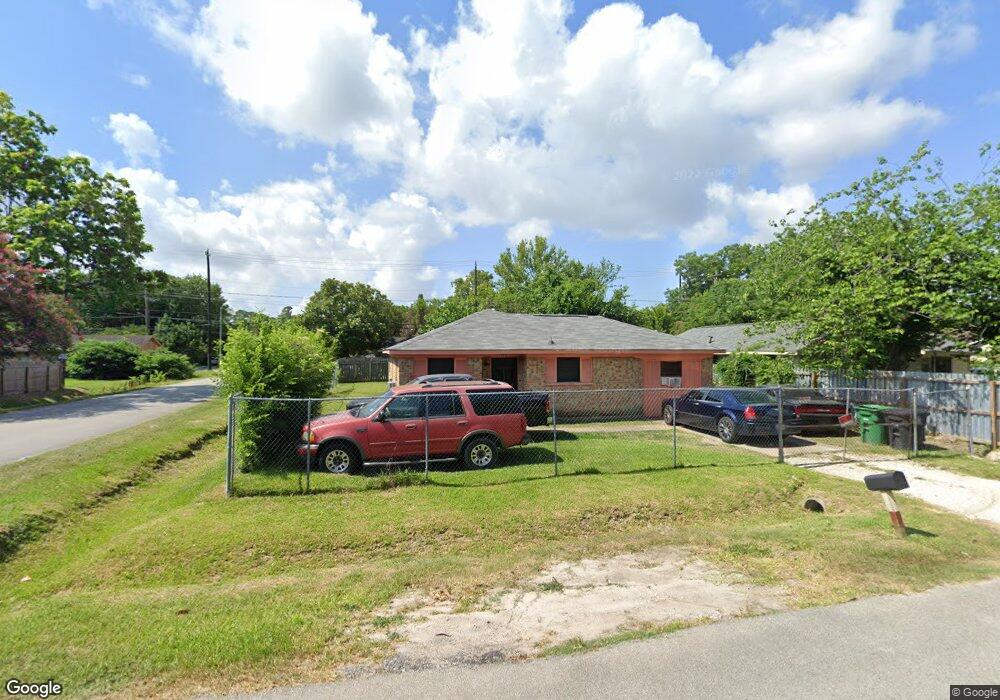 2535 Anchor St, Houston, TX 77088 - photo 1