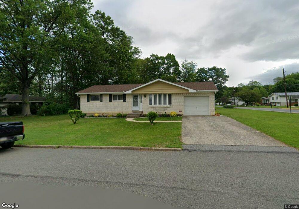 337 Walnut St, Alburtis, PA 18011 - photo 1