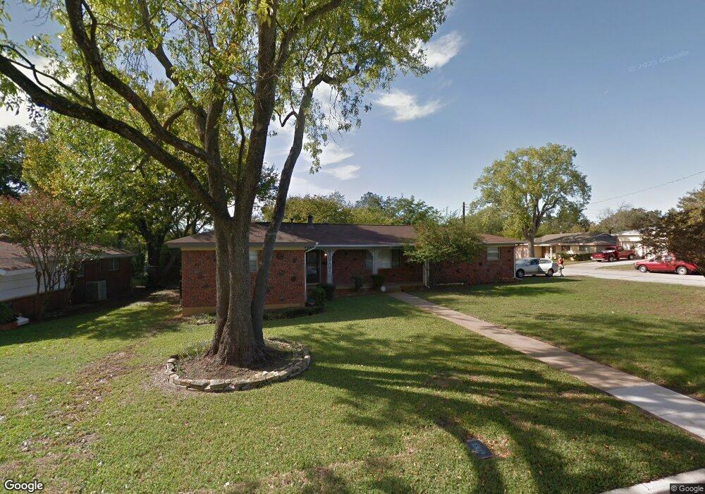 861 Dora St, Bedford, TX 76022 - photo 1