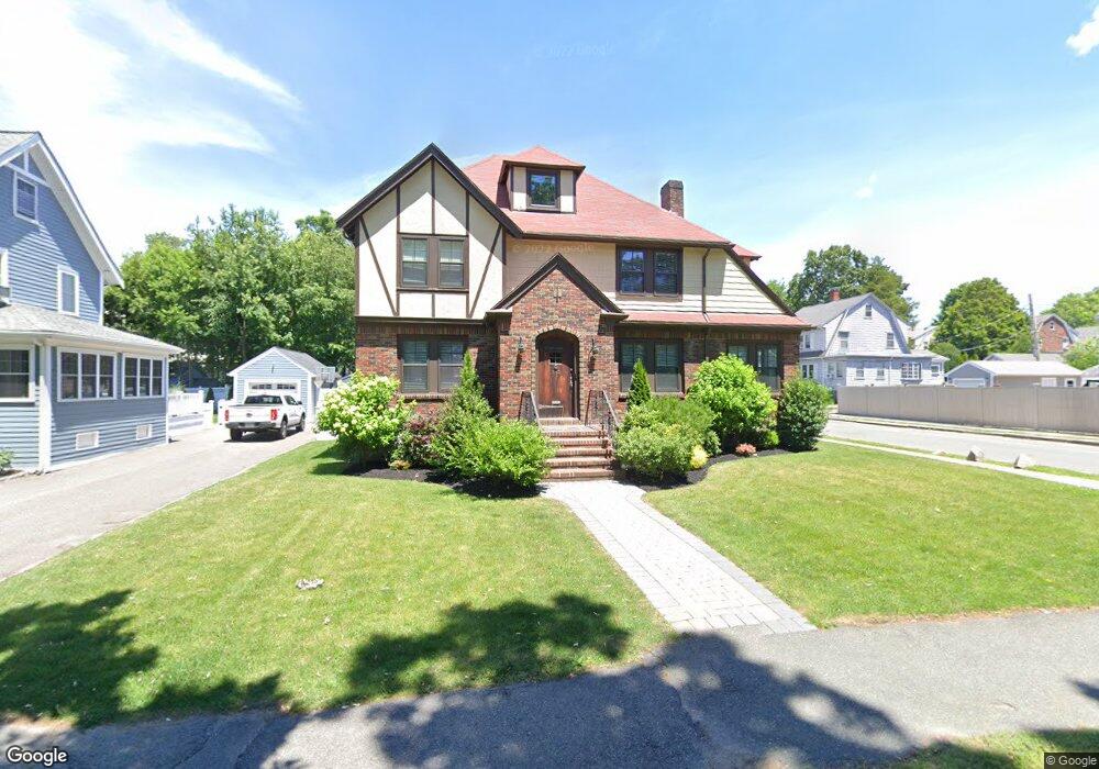 732 W Roxbury Pkwy, Roslindale, MA 02131 - photo 1