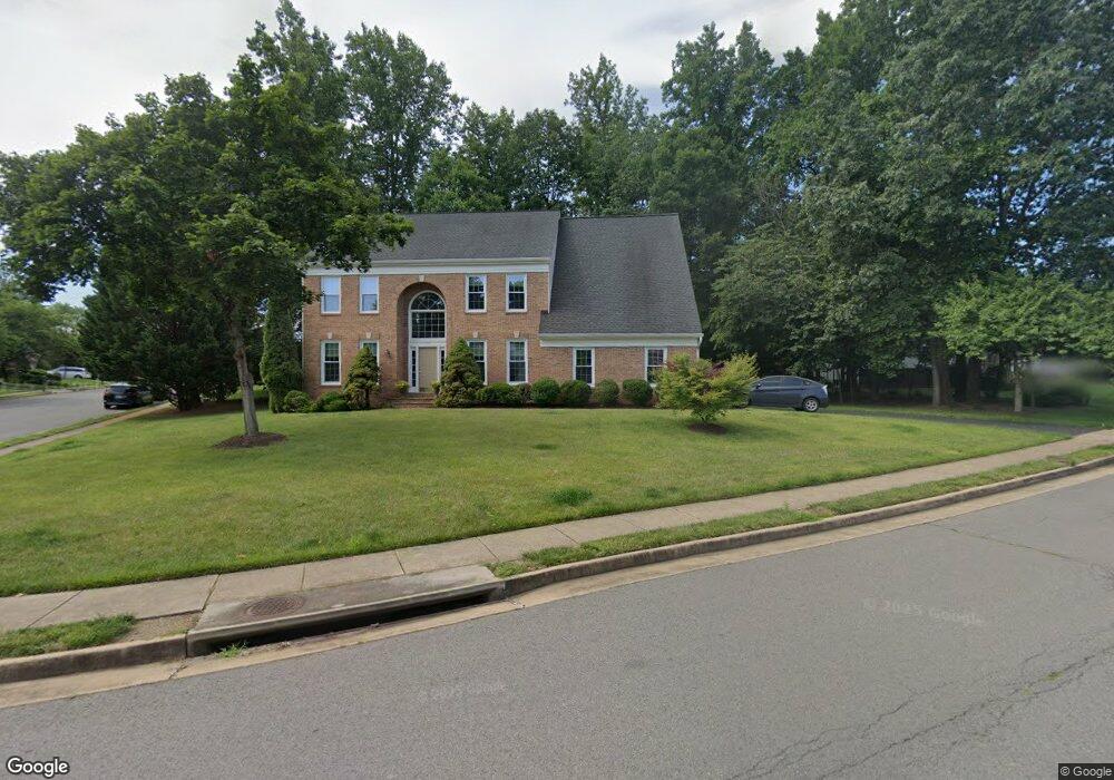 13593 Bare Island Dr, Chantilly, VA 20151 - photo 1