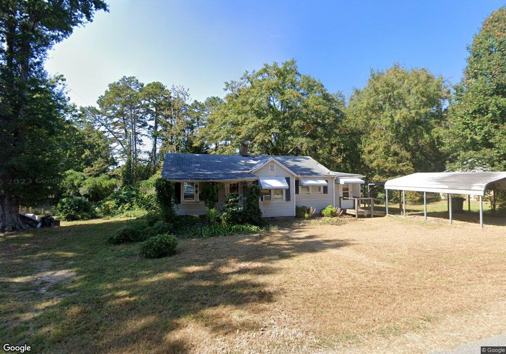 203 Thompson Ave, Walhalla, SC 29691 - photo 1