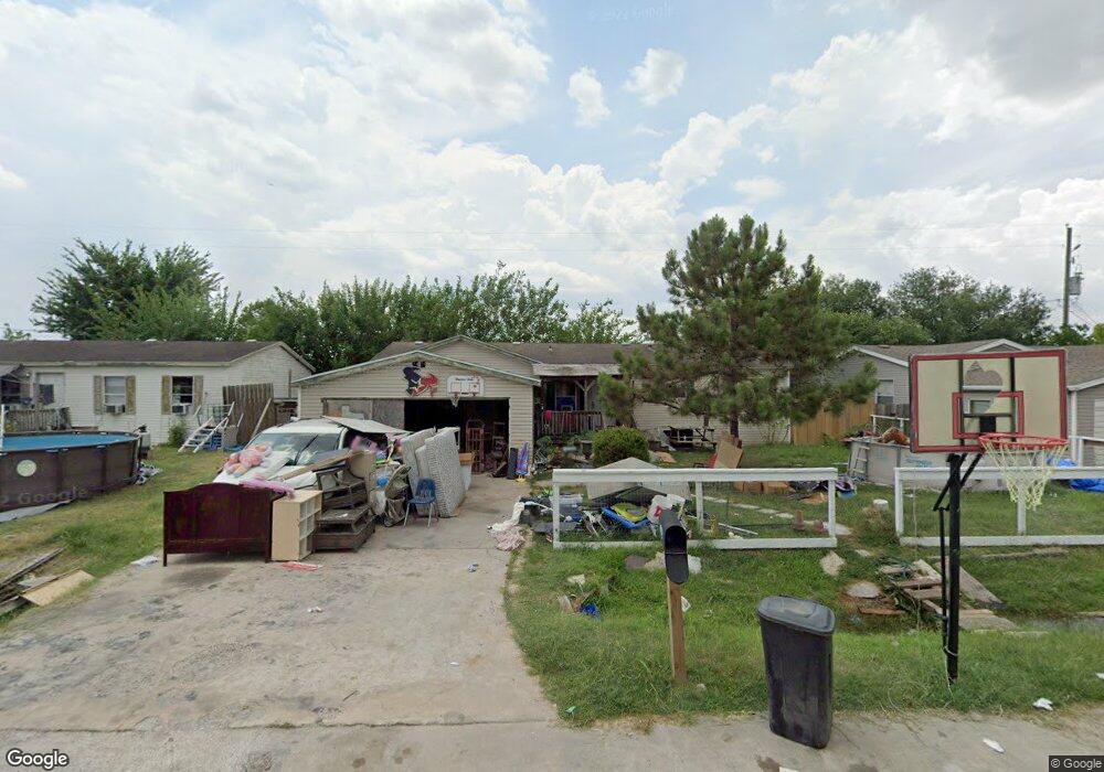 10903 Pine Desert Ln, Houston, TX 77088 - photo 1