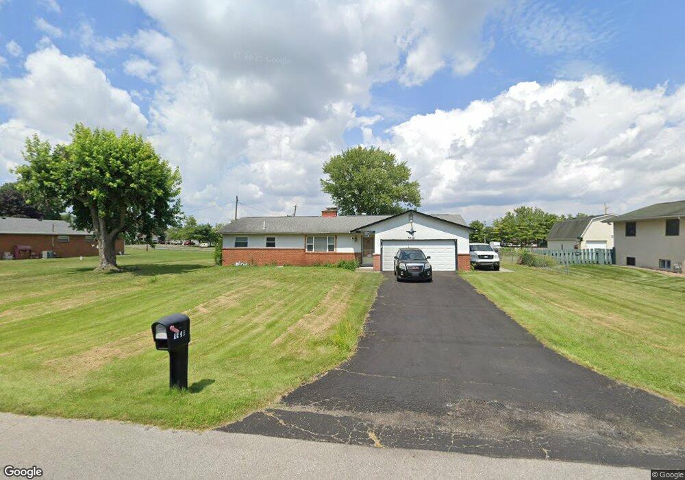 3558 Maple Shade Ct, Columbus, OH 43228 - photo 1