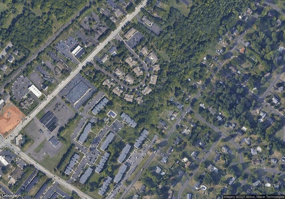 2121 Hidden Meadow Dr, Colmar, PA 18915 - photo 1