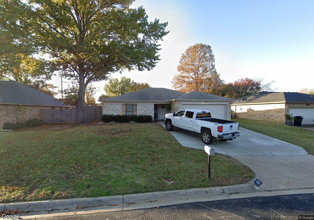 125 Springhill Dr, Hurst, TX 76054 - photo 1