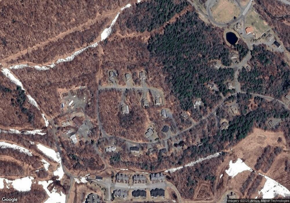 33 Mcgovern Ln, Wilmington, VT 05363 - photo 1