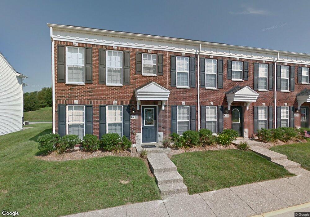 6717 Arbor Creek Dr unit 21, Louisville, KY 40228 - photo 1