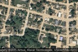 202 1st St SW, Epworth, IA 52045