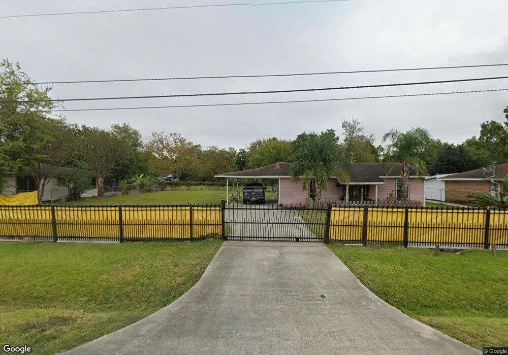 645 Evanston St, Houston, TX 77015 - photo 1