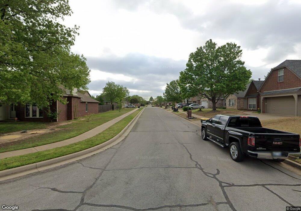 1426 W 115th St S, Jenks, OK 74037 - photo 1