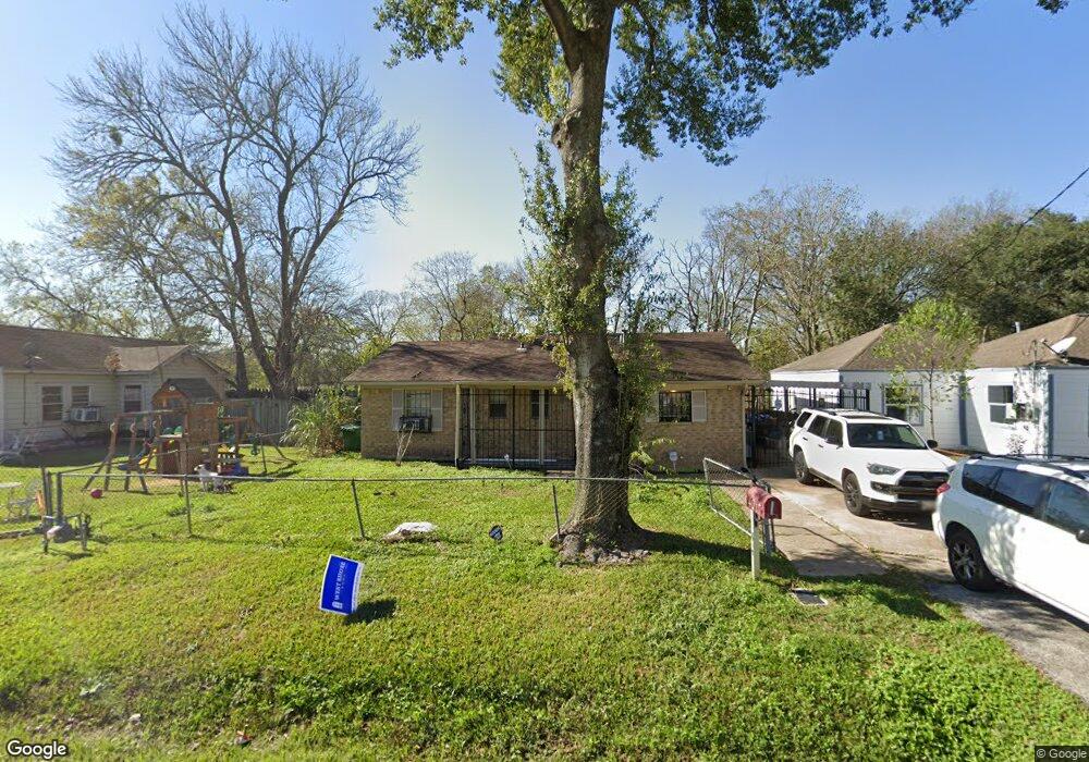 4017 Los Angeles St, Houston, TX 77026 - photo 1