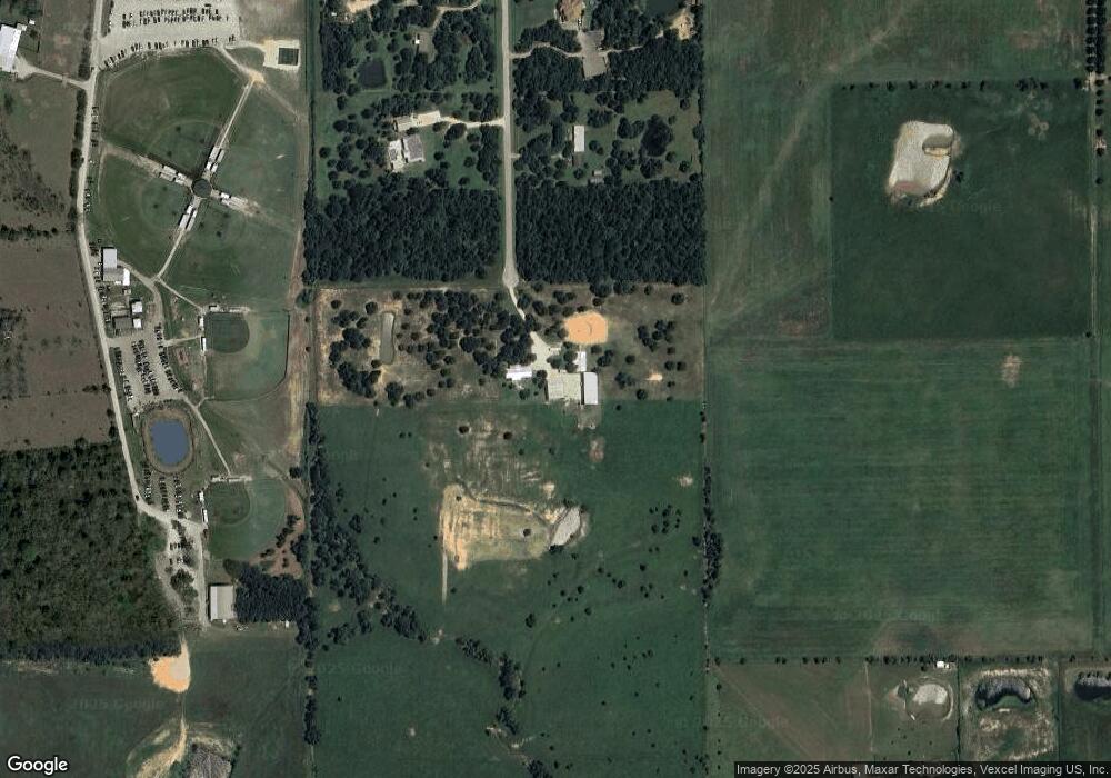 16802 Glenrose Rd, Waller, TX 77484 - photo 1