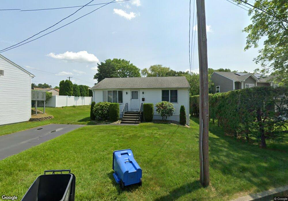 90 E View Ave, Cranston, RI 02920 - photo 1