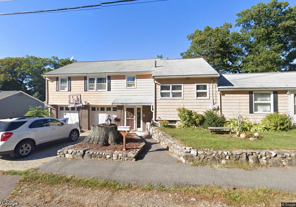 14 Catalpa St, Wakefield, MA 01880 - photo 1