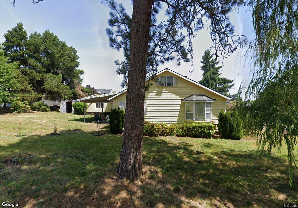 320 SW 3rd St, Dundee, OR 97115 - photo 1