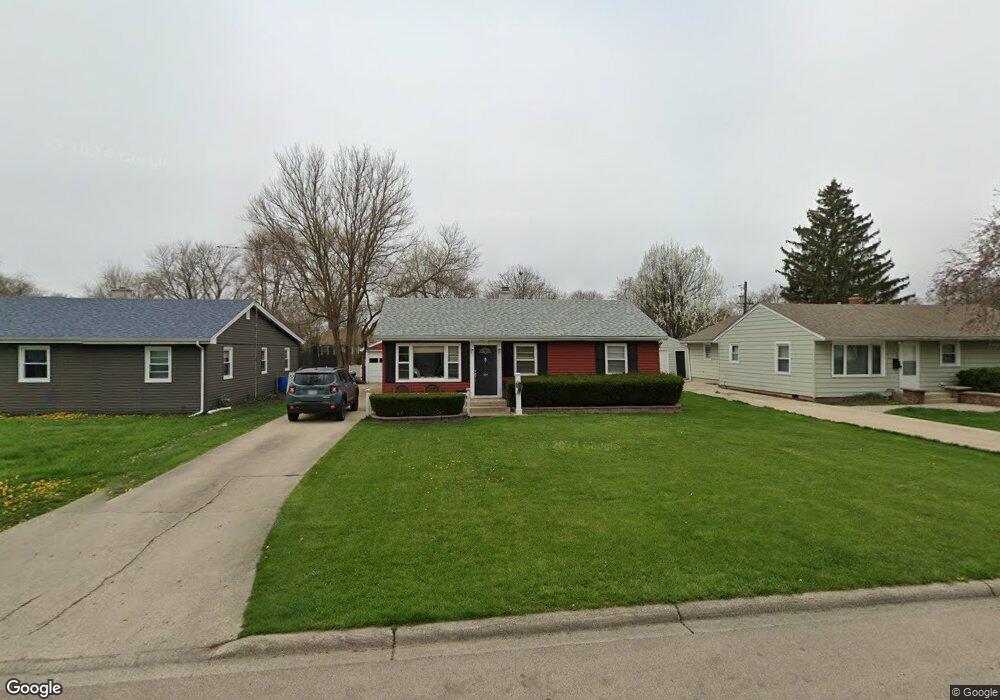 614 N Westlawn Ave, Aurora, IL 60506 - photo 1