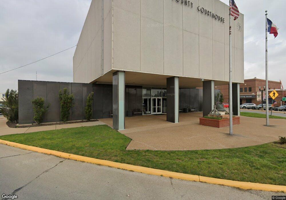 1000 Smith, Bellville, TX 77418 - photo 1