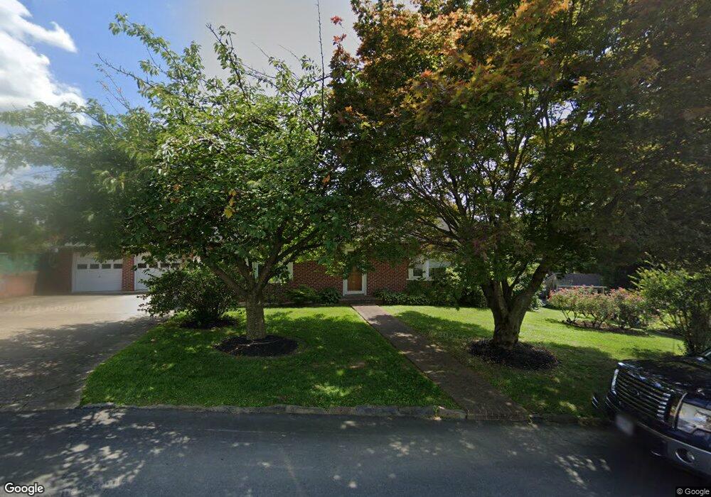 657 Linden Cir, Kennett Square, PA 19348 - photo 1