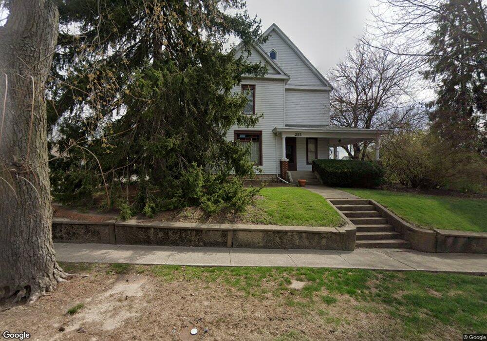 255 N Cass St, Wabash, IN 46992 - photo 1