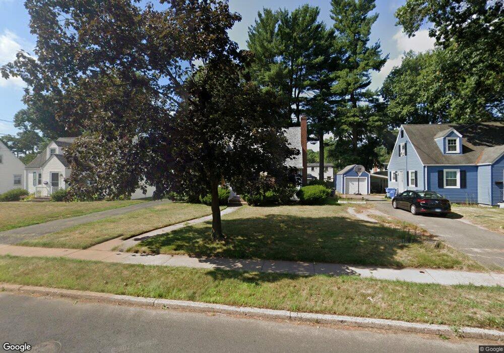 708 Center St, Manchester, CT 06040 - photo 1