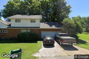 900 N Walnut St, Steele, MO 63877