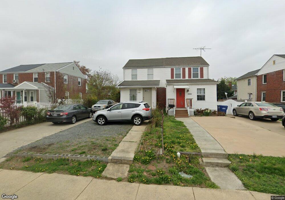 5926 N Kings Hwy, Alexandria, VA 22303 - photo 1