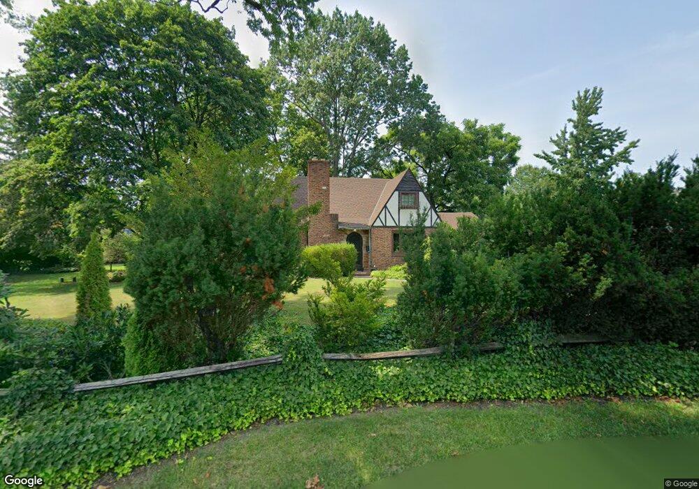 15 S Wakefield Rd, Norristown, PA 19403 - photo 1