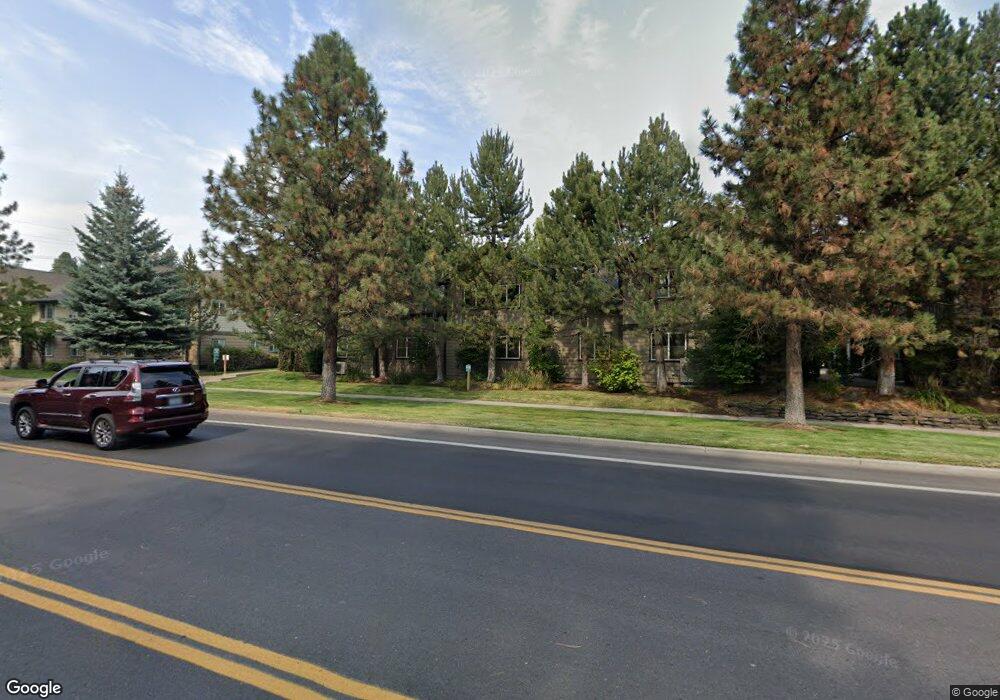 1941 NW Monterey Pines Dr unit 4, Bend, OR 97703 - photo 1